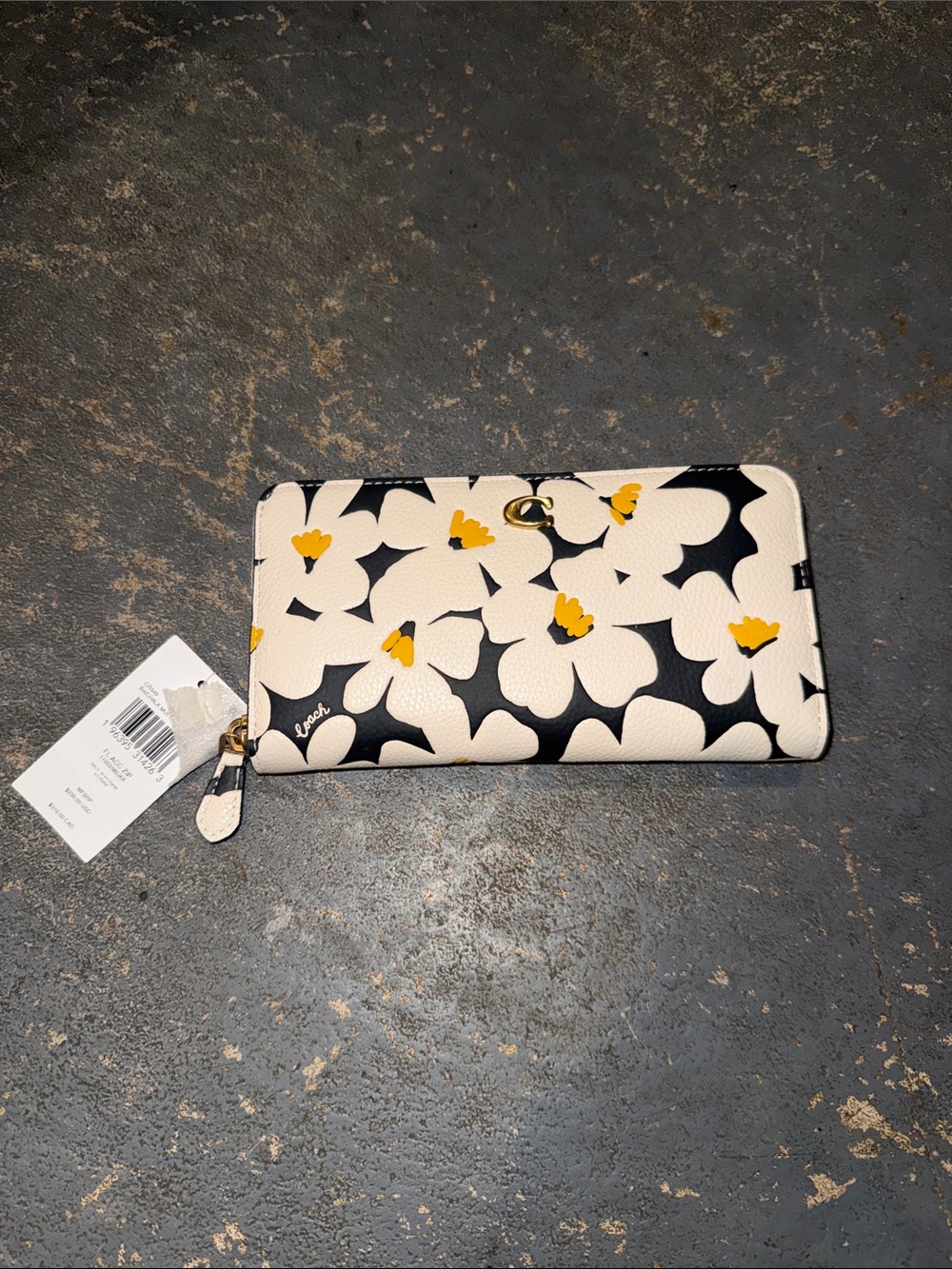 Coach Accordion Zip Wallet in Chalk Multi
